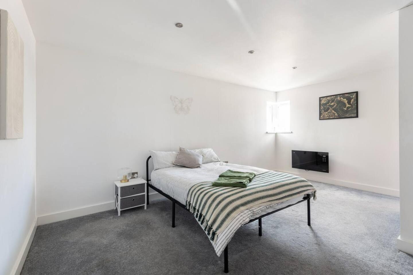 Luxurious 3-Bed Penthouse In Sheffield Apartment Handsworth Ngoại thất bức ảnh