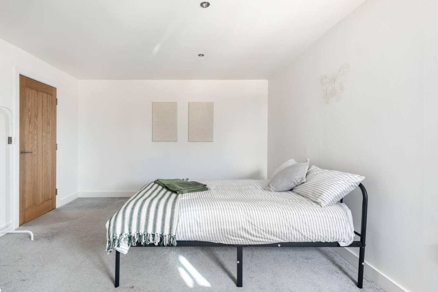 Luxurious 3-Bed Penthouse In Sheffield Apartment Handsworth Ngoại thất bức ảnh