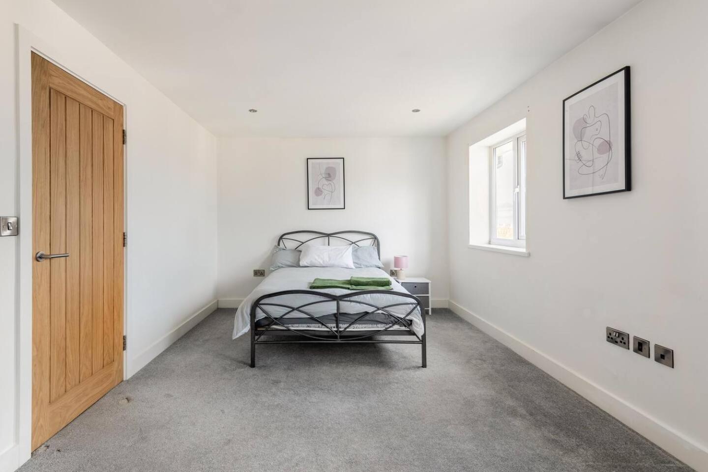 Luxurious 3-Bed Penthouse In Sheffield Apartment Handsworth Ngoại thất bức ảnh
