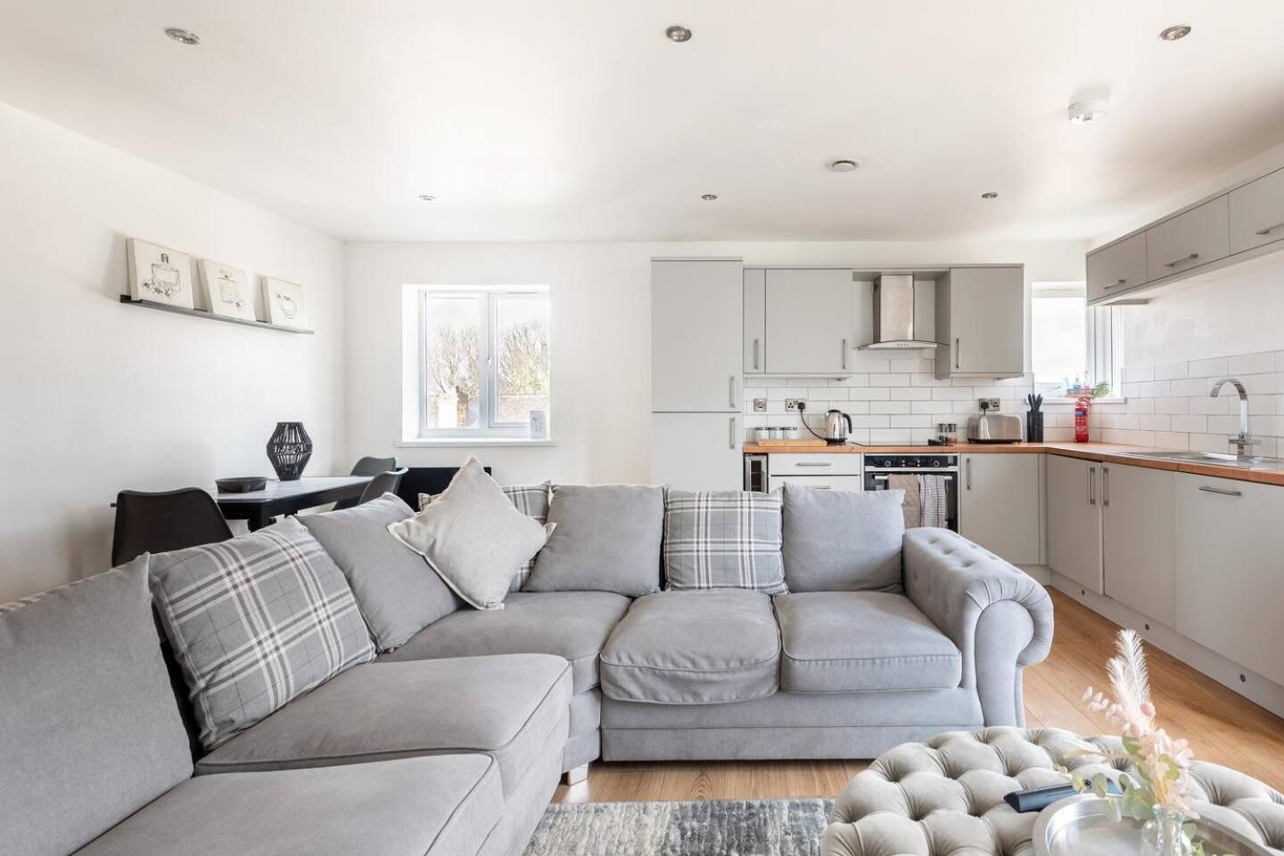 Luxurious 3-Bed Penthouse In Sheffield Apartment Handsworth Ngoại thất bức ảnh